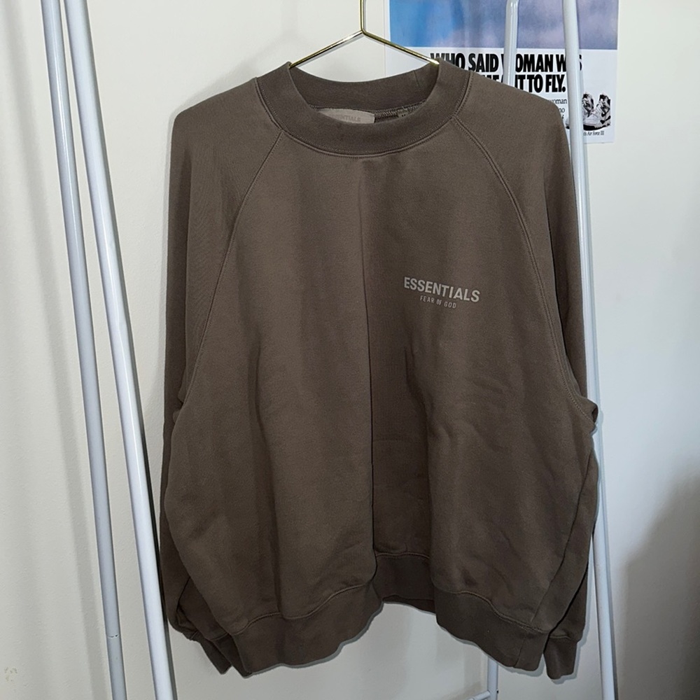 Essential sweater